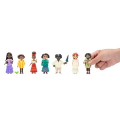 Disney Store Ensemble De Poupées "Ne Parlons Pas De Bruno", Encanto, La Fantastique Famille Madrigal 7 Disney Store Ensemble De Poupées "Ne Parlons Pas De Bruno", Encanto, La Fantastique Famille Madrigal -Disney 460023271120 1