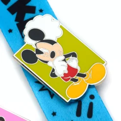 Disney Store Ensemble Pin's Et Tour De Cou Mickey -Disney 466042716826 4